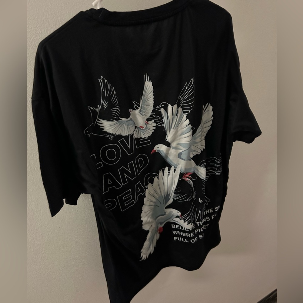 Graphic t-shirt
